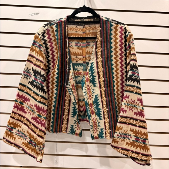 Colorful Geometric Pattern Cardigan - Picture 9 of 13